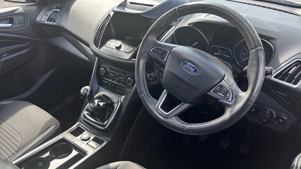 Ford Kuga 2.0 TDCi Titanium 5dr 2WD Diesel Estate - Image 11