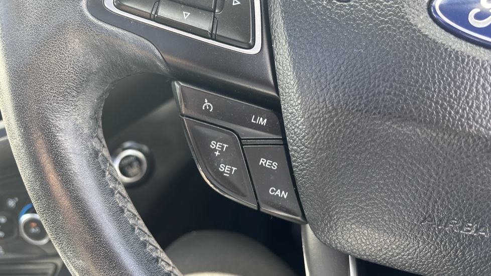 Ford Kuga 2.0 TDCi Titanium 5dr 2WD Diesel Estate - Image 23