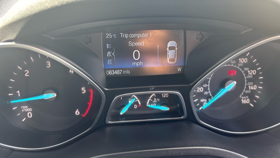 Ford Kuga 2.0 TDCi Titanium 5dr 2WD Diesel Estate - Image 33
