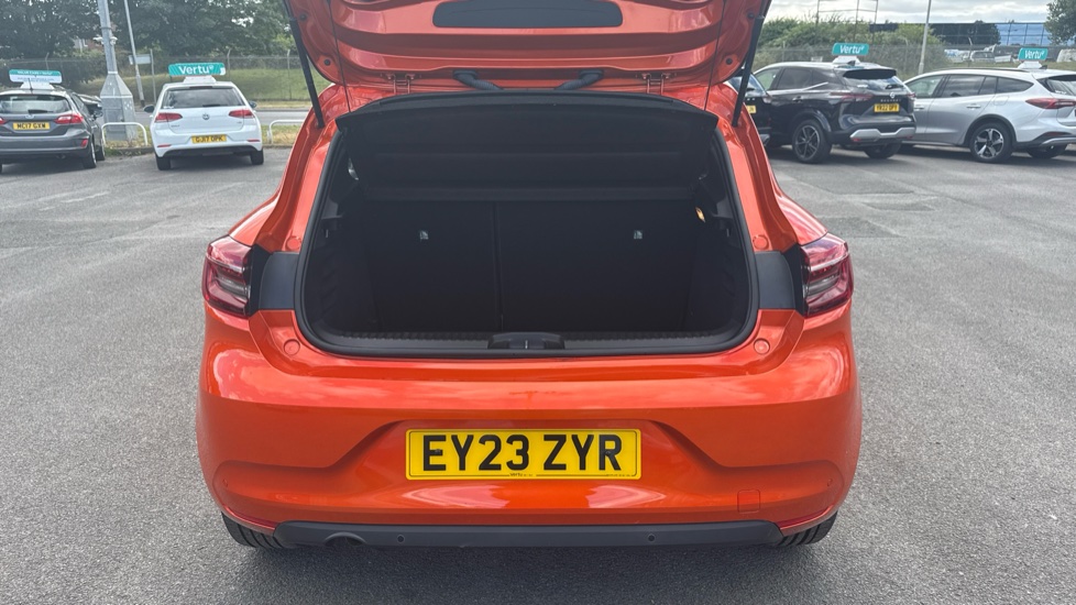 Renault Clio 1.0 TCe 90 Evolution 5dr Petrol Hatchback - Image 4
