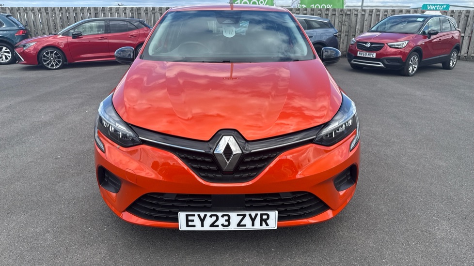 Renault Clio 1.0 TCe 90 Evolution 5dr Petrol Hatchback - Image 8