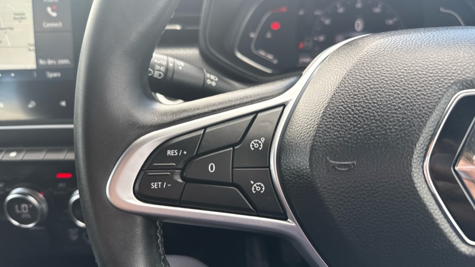 Renault Clio 1.0 TCe 90 Evolution 5dr Petrol Hatchback - Image 22