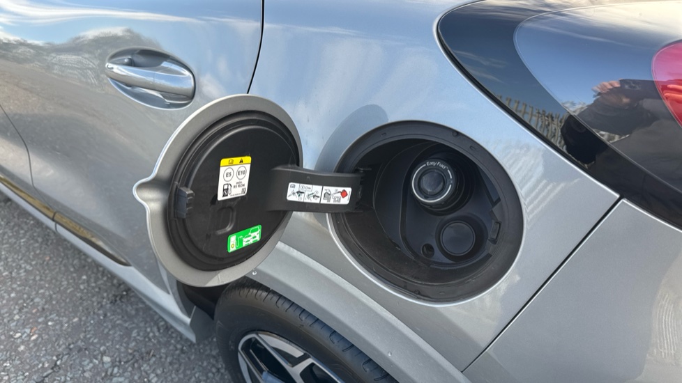 Ford Puma 1.0 EcoBoost Hybrid mHEV ST-Line 5dr Petrol Hatchback - Image 27