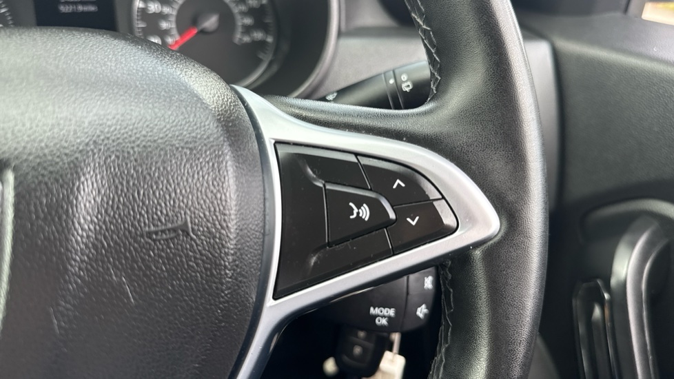 Dacia Duster 1.3 TCe 130 Comfort 5dr Petrol Estate - Image 22