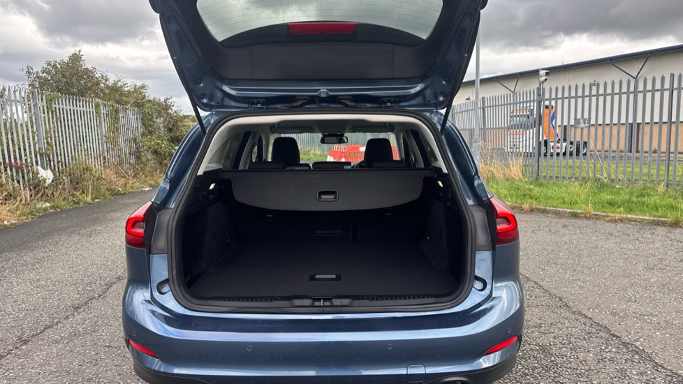 Ford Focus 1.0 EcoBoost Hybrid mHEV Titanium X 5dr Auto Petrol Estate - Image 4