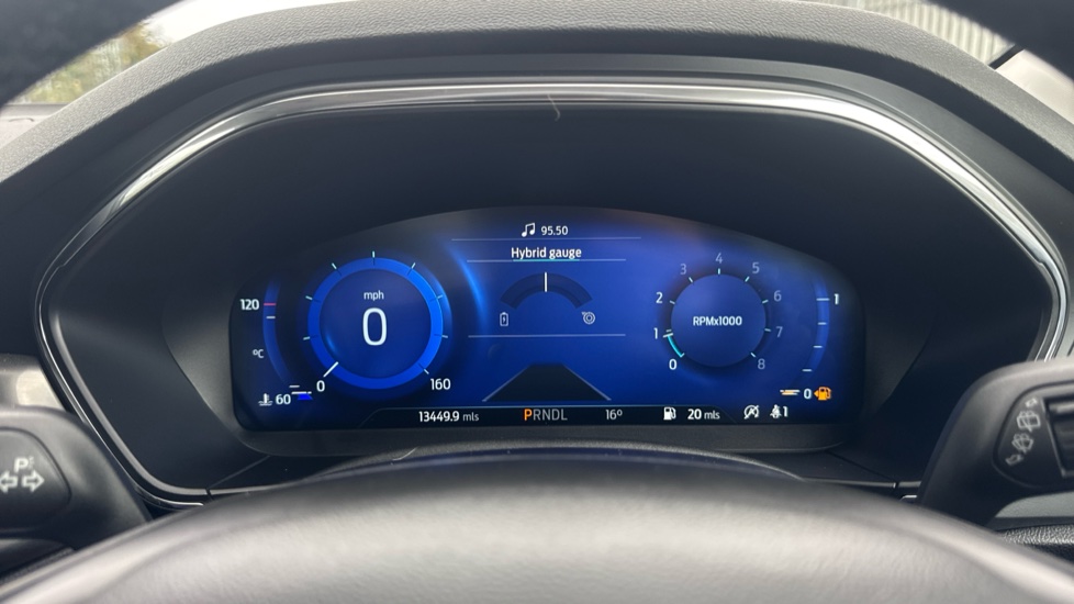 Ford Focus 1.0 EcoBoost Hybrid mHEV Titanium X 5dr Auto Petrol Estate - Image 18