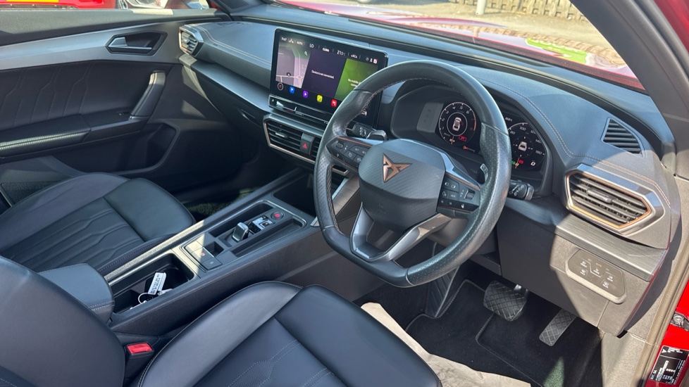 CUPRA Formentor 2.0 TSI 190 V2 5dr DSG 4Drive Petrol Estate - Image 15