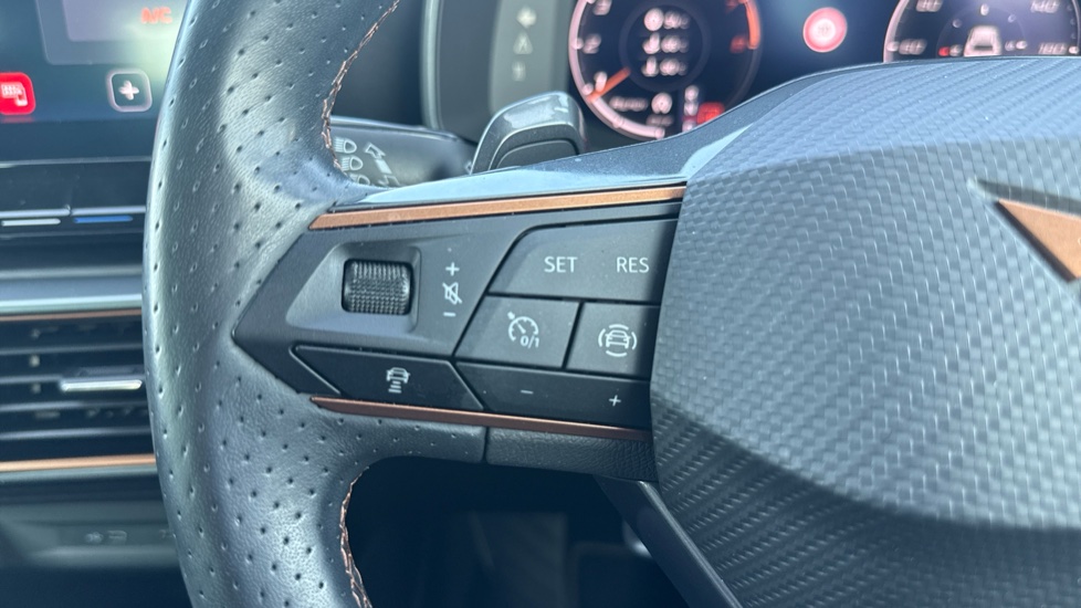 CUPRA Formentor 2.0 TSI 190 V2 5dr DSG 4Drive Petrol Estate - Image 22
