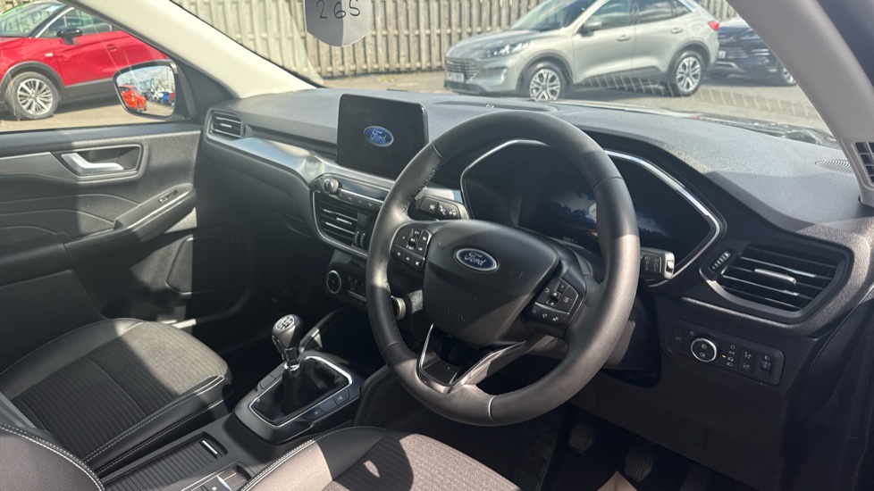 Ford Kuga 1.5 EcoBoost 150 Titanium Edition 5dr Petrol Estate - Image 11