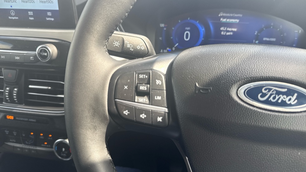 Ford Kuga 1.5 EcoBoost 150 Titanium Edition 5dr Petrol Estate - Image 23