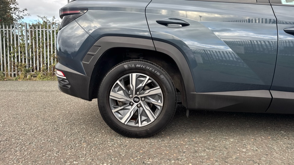 Hyundai TUCSON 1.6 TGDi Hybrid 230 SE Connect 5dr 2WD Auto Hybrid Estate - Image 7