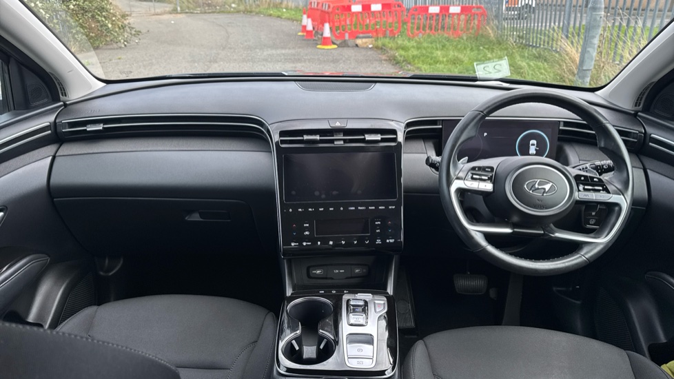 Hyundai TUCSON 1.6 TGDi Hybrid 230 SE Connect 5dr 2WD Auto Hybrid Estate - Image 10