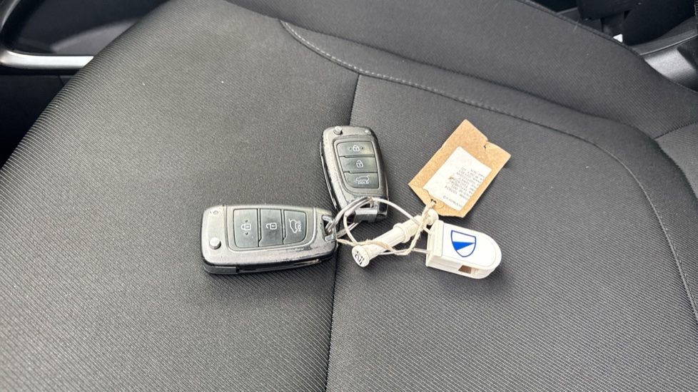 Hyundai TUCSON 1.6 TGDi Hybrid 230 SE Connect 5dr 2WD Auto Hybrid Estate - Image 20