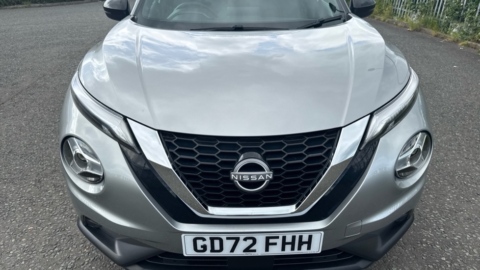 Nissan Juke 1.0 DiG-T 114 N-Connecta 5dr Petrol Hatchback - Image 8