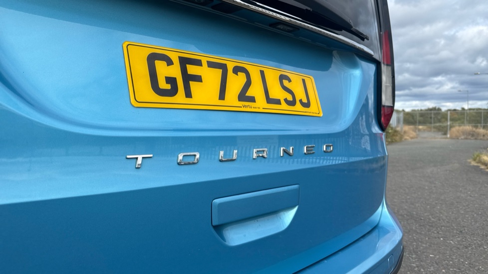 Ford Tourneo Connect 2.0 EcoBlue Active 5dr [7 seat] Diesel Estate - Image 8