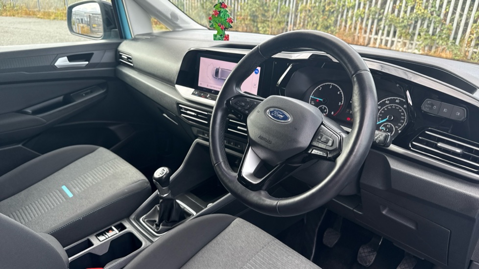 Ford Tourneo Connect 2.0 EcoBlue Active 5dr [7 seat] Diesel Estate - Image 11