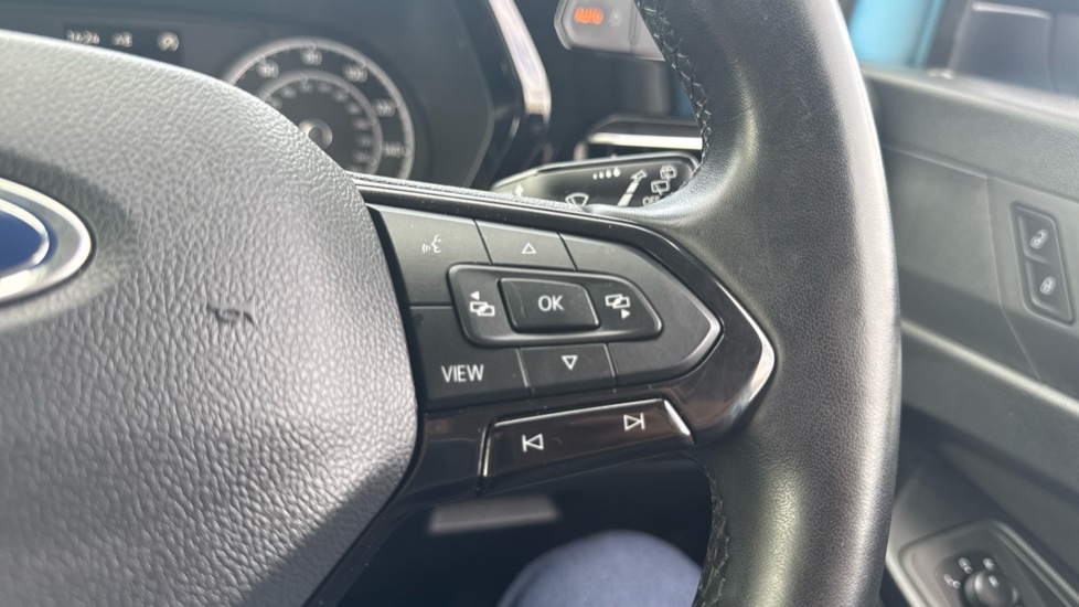 Ford Tourneo Connect 2.0 EcoBlue Active 5dr [7 seat] Diesel Estate - Image 23