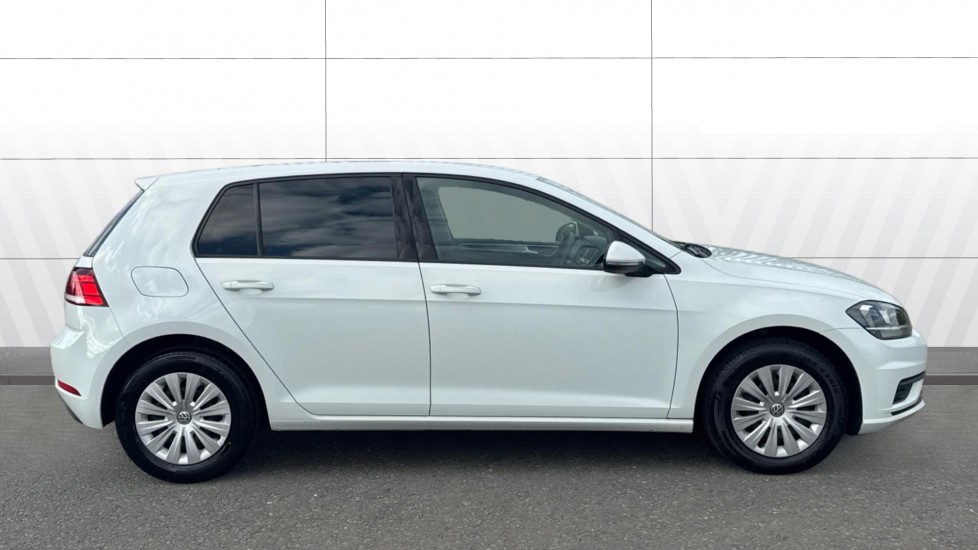 Volkswagen Golf 1.6 TDI S 5dr Diesel Hatchback - Image 5