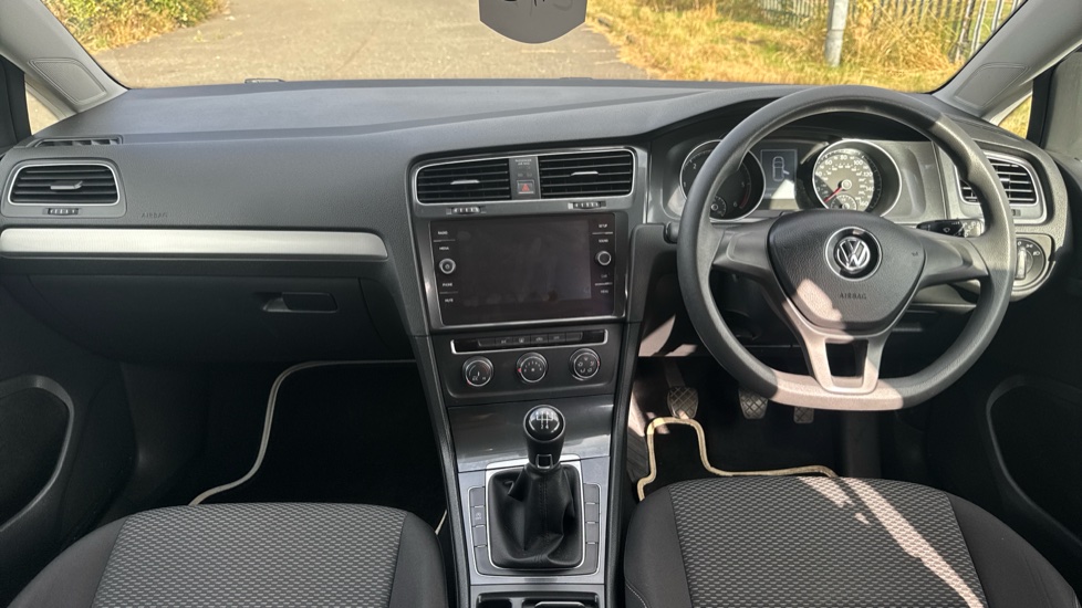 Volkswagen Golf 1.6 TDI S 5dr Diesel Hatchback - Image 10