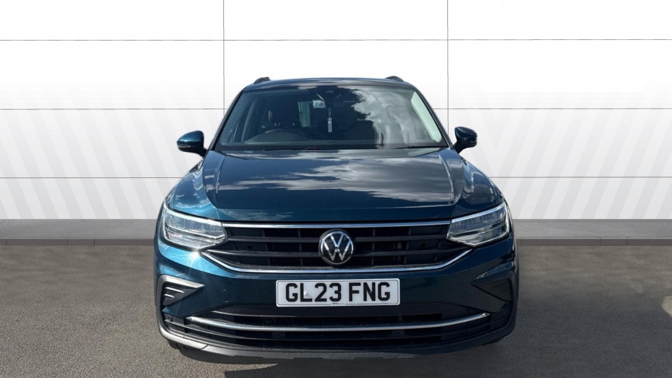 Volkswagen Tiguan 1.5 TSI 150 Life 5dr DSG Petrol Estate - Image 3