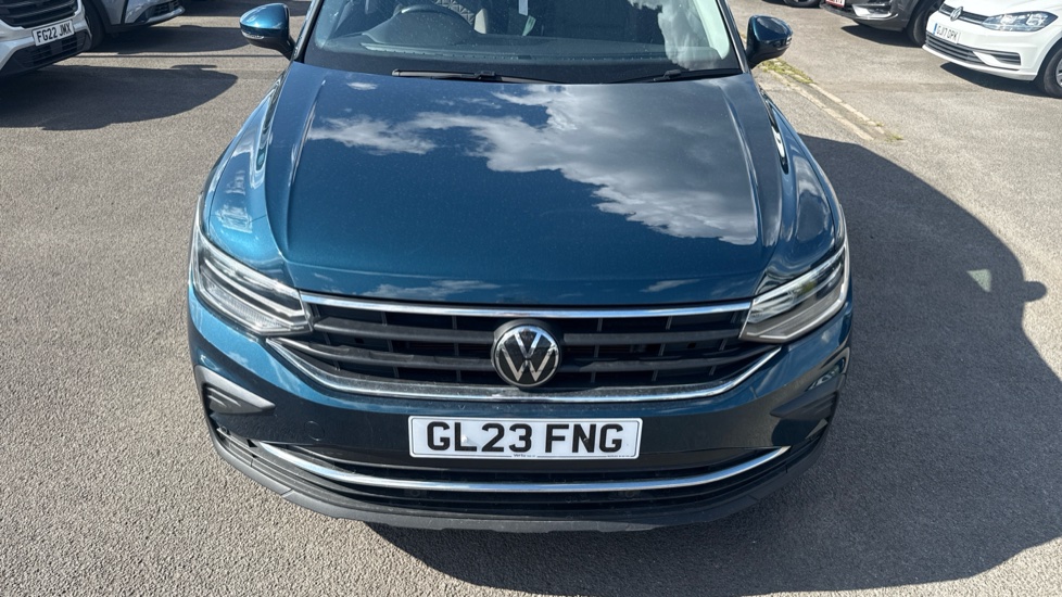 Volkswagen Tiguan 1.5 TSI 150 Life 5dr DSG Petrol Estate - Image 8