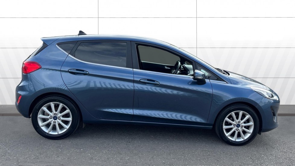 Ford Fiesta 1.0 EcoBoost Titanium 5dr Petrol Hatchback - Image 5