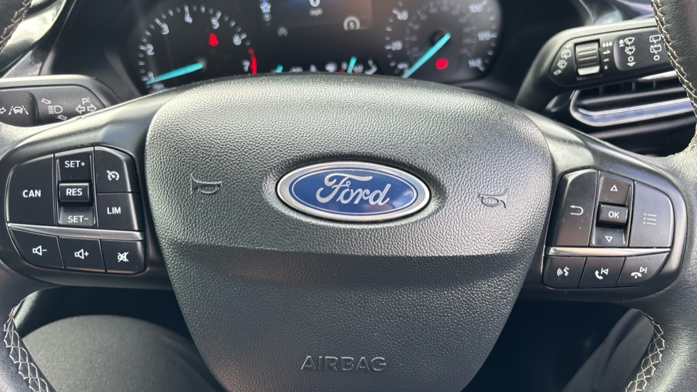 Ford Fiesta 1.0 EcoBoost Titanium 5dr Petrol Hatchback - Image 23