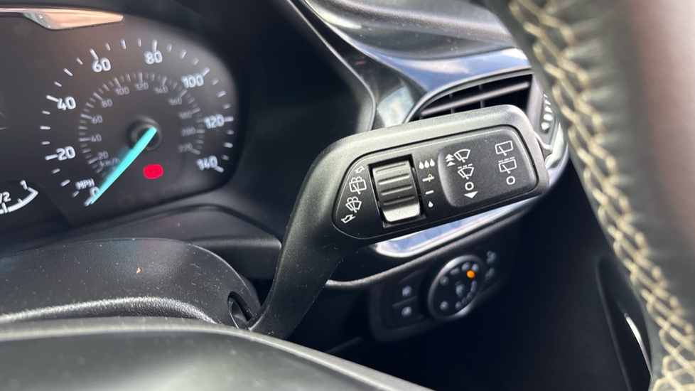 Ford Fiesta 1.0 EcoBoost Titanium 5dr Petrol Hatchback - Image 25