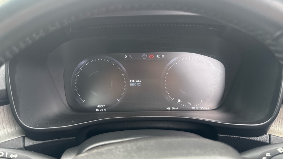 Volvo XC40 1.5 T3 [163] Inscription Pro 5dr Geartronic Petrol Estate - Image 18
