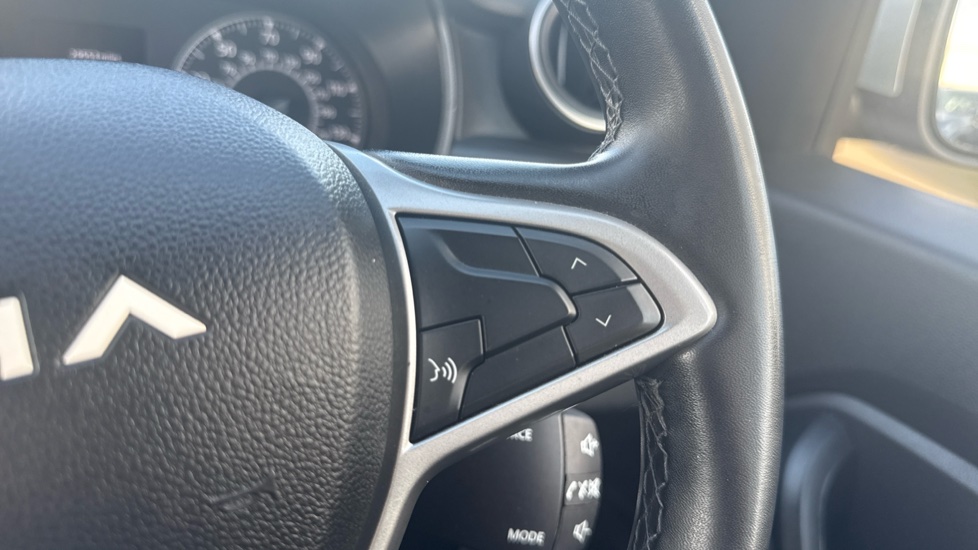 Dacia Duster 1.3 TCe 150 Expression 5dr EDC Petrol Estate - Image 22