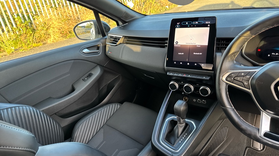 Renault Clio 1.6 E-TECH full hybrid 145 Esprit Alpine 5dr Auto Hybrid Hatchback - Image 14