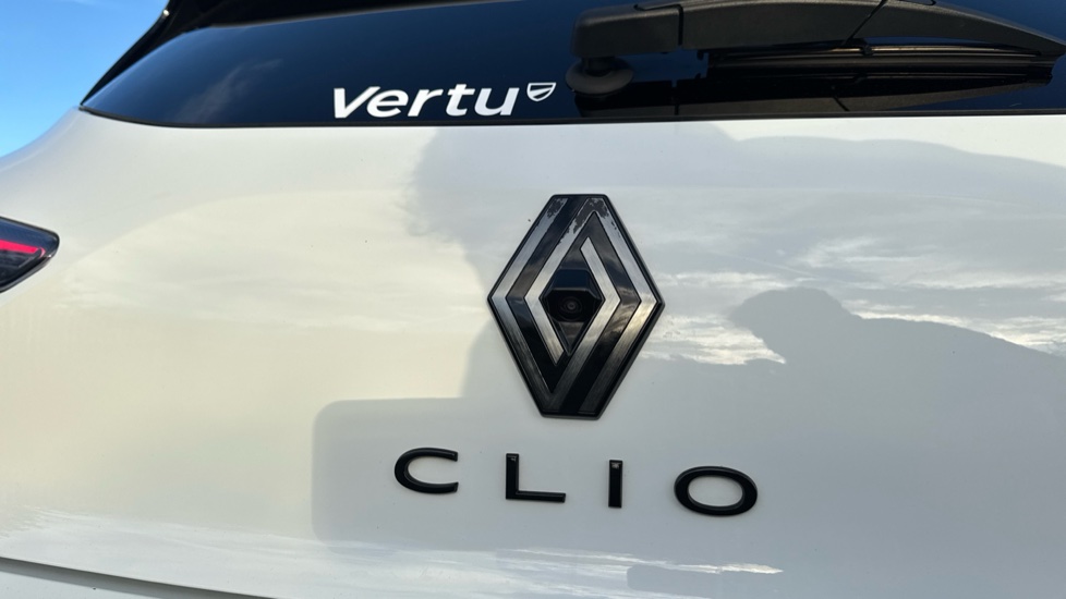 Renault Clio 1.6 E-TECH full hybrid 145 Esprit Alpine 5dr Auto Hybrid Hatchback - Image 23
