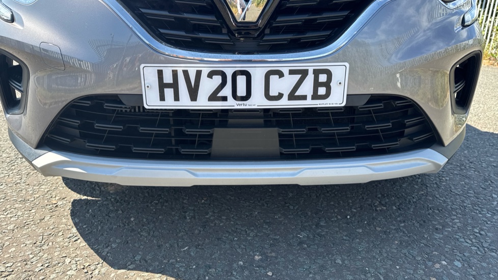 Renault Captur 1.0 TCE 100 Iconic 5dr Petrol Hatchback - Image 24