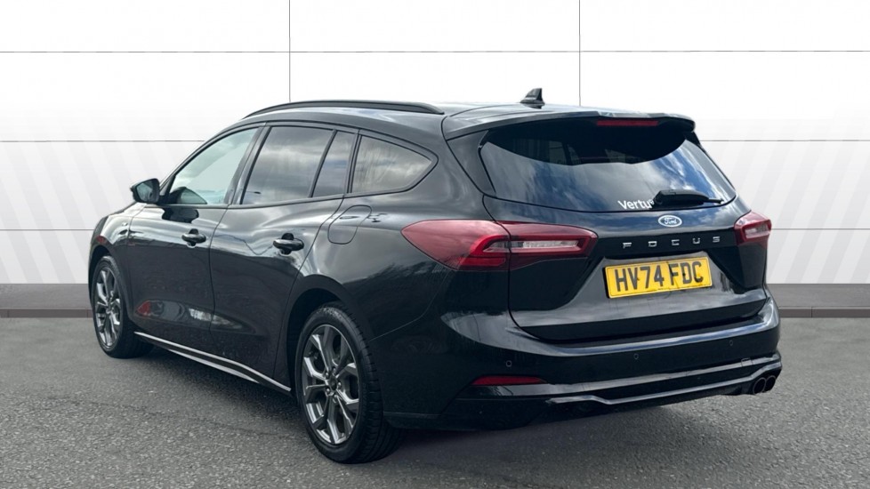 Ford Focus 1.0 EcoBoost Hybrid mHEV ST-Line 5dr Petrol Estate - Image 2