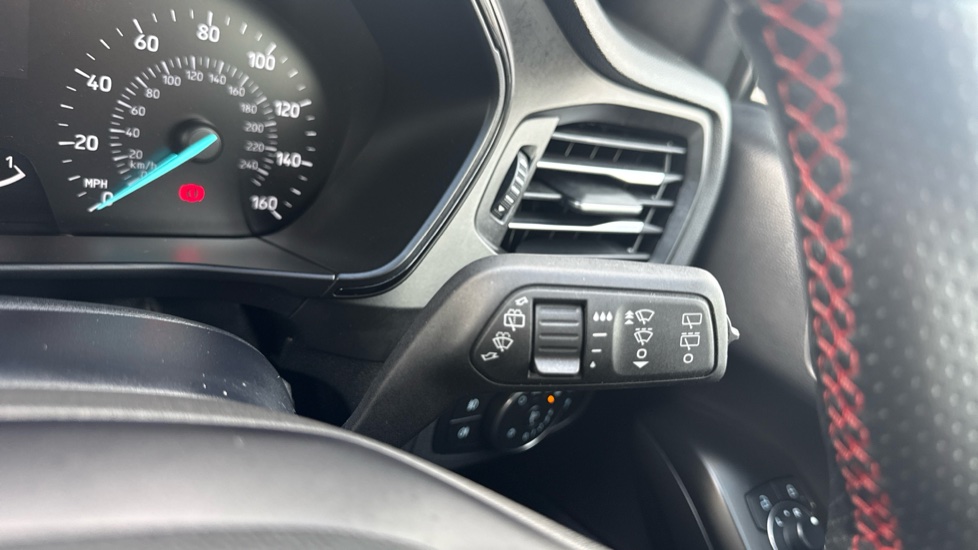 Ford Focus 1.0 EcoBoost Hybrid mHEV ST-Line 5dr Petrol Estate - Image 23