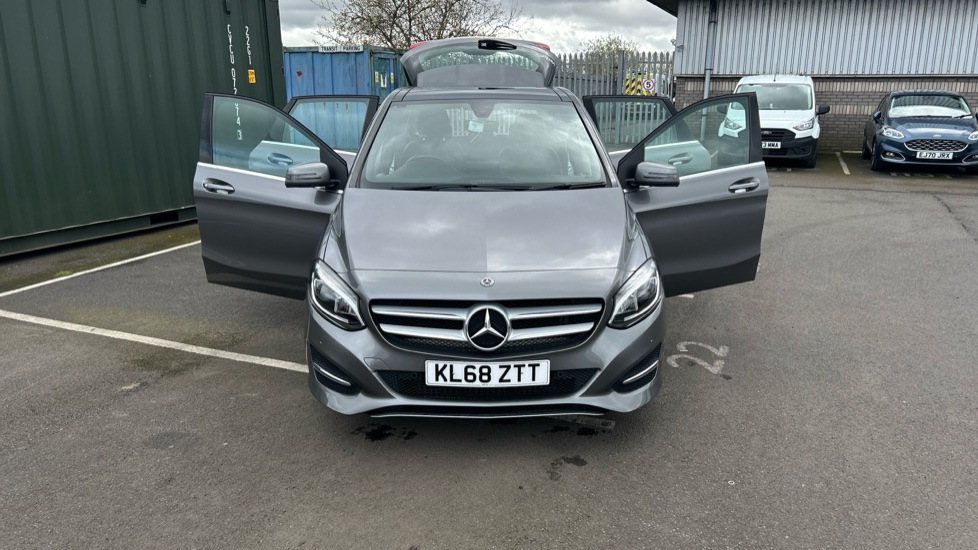 Mercedes-Benz B-Class B200 Exclusive Edition Plus 5dr Petrol Hatchback - Image 44
