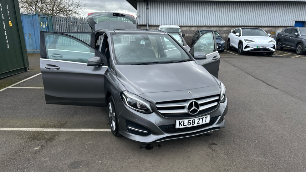 Mercedes-Benz B-Class B200 Exclusive Edition Plus 5dr Petrol Hatchback - Image 66
