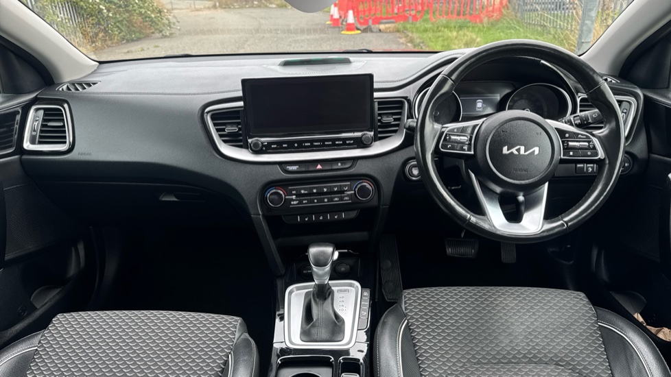 Kia Xceed 1.6 GDi PHEV 3 5dr DCT Hatchback - Image 10