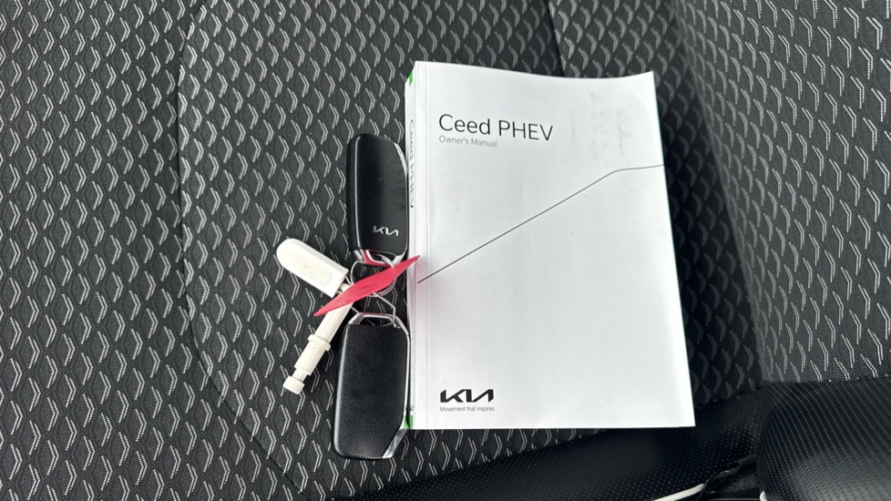Kia Xceed 1.6 GDi PHEV 3 5dr DCT Hatchback - Image 19