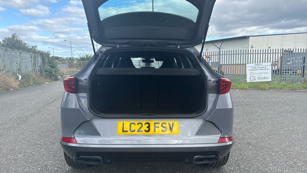 CUPRA Formentor 1.5 TSI 150 V2 5dr DSG Petrol Estate - Image 4