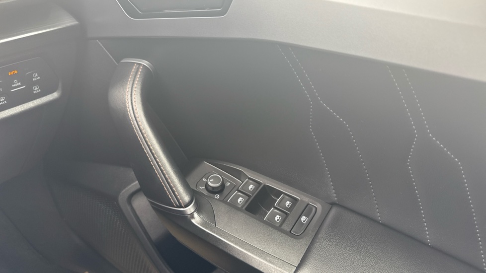 CUPRA Formentor 1.5 TSI 150 V2 5dr DSG Petrol Estate - Image 28