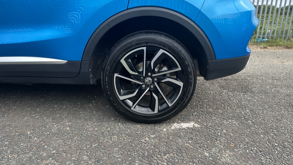 MG ZS 1.5 VTi-TECH Exclusive 5dr Petrol Hatchback - Image 26