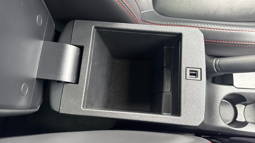 MG ZS 1.5 VTi-TECH Exclusive 5dr Petrol Hatchback - Image 44