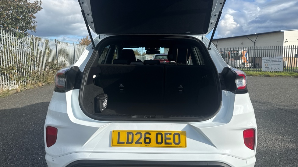 Ford Puma 1.0 EcoBoost Hybrid mHEV ST-Line 5dr DCT Petrol Hatchback - Image 4