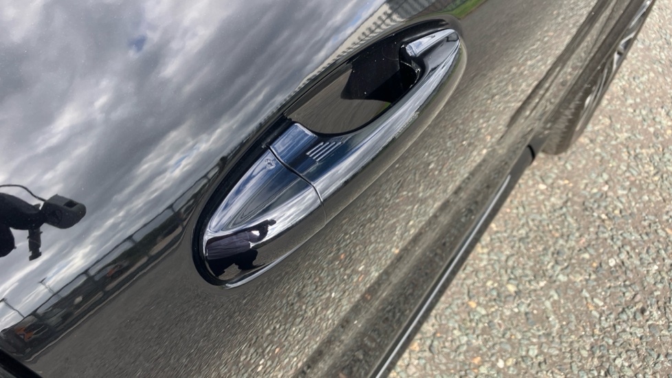 Ford Puma 1.0 EcoBoost Hybrid mHEV 155 ST-Line Vignale 5dr Petrol Hatchback - Image 30