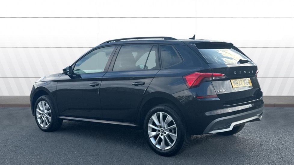 Skoda Kamiq 1.0 TSI 95 SE Drive 5dr Petrol Hatchback - Image 2