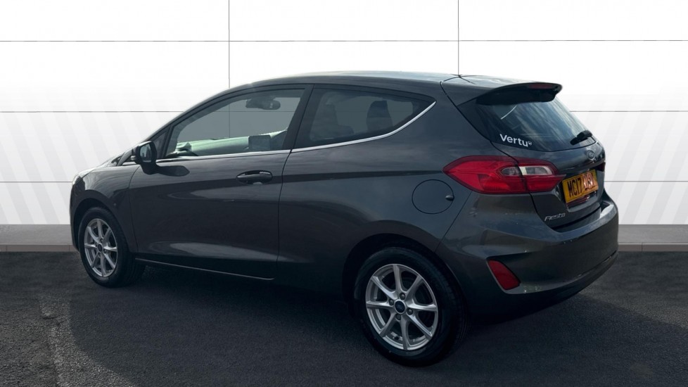 Ford Fiesta 1.1 Zetec 3dr Petrol Hatchback - Image 2