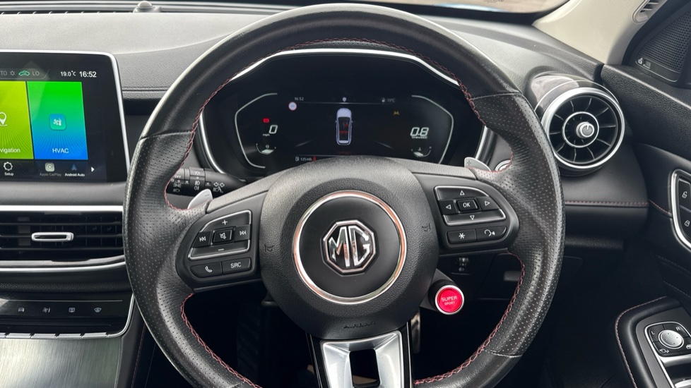 MG HS 1.5 T-GDI Exclusive 5dr DCT Petrol Hatchback - Image 29