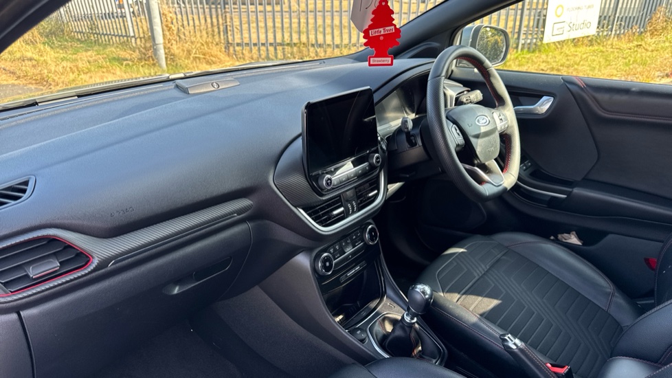 Ford Puma 1.0 EcoBoost Hybrid mHEV ST-Line X 5dr Petrol Hatchback - Image 9