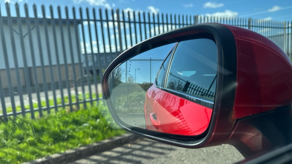 Renault Clio 1.0 TCe 90 SE Edition 5dr Petrol Hatchback - Image 88